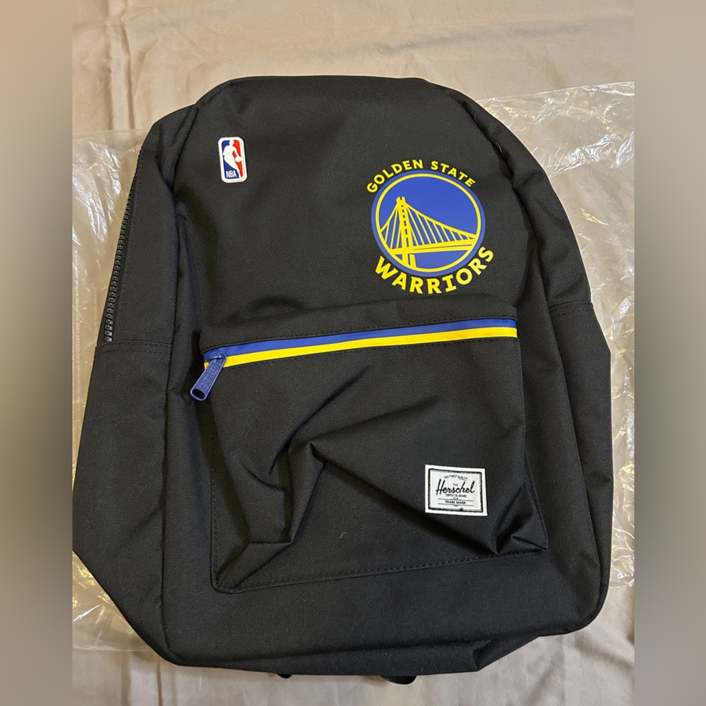 Herschel X Golden State Warriors backpack in black color NEW - Picture 3 of 14